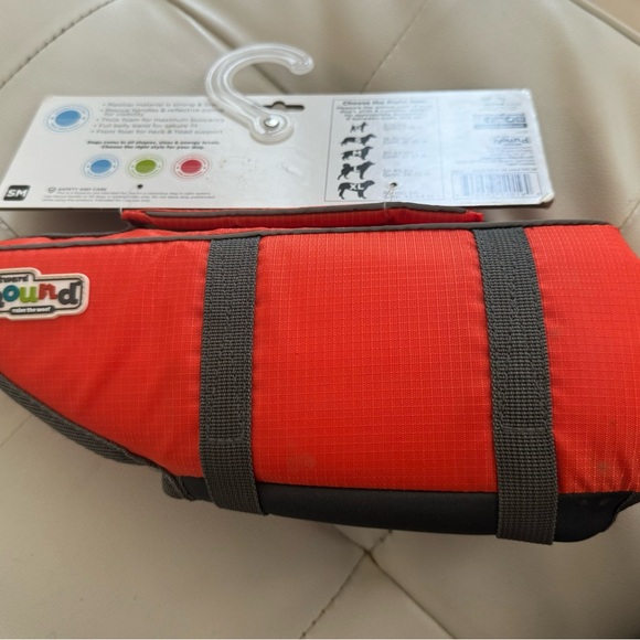 NEW with tags.  Outward Hound dog jacket. Size small. - Picture 2 of 5